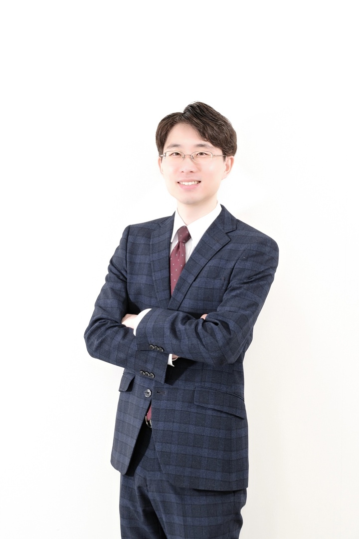 Ⅳ Logic 講師 中小企業診断士